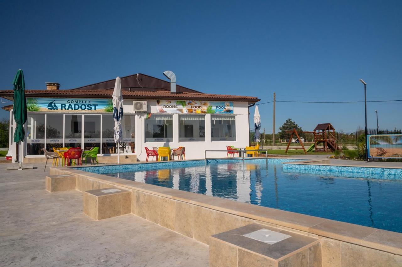 Hotel Комплекс Радост Ezerets Exterior foto